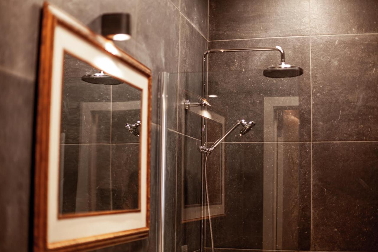 Luxury Suites Palace By Rikas Hotels アントウェルペン エクステリア 写真