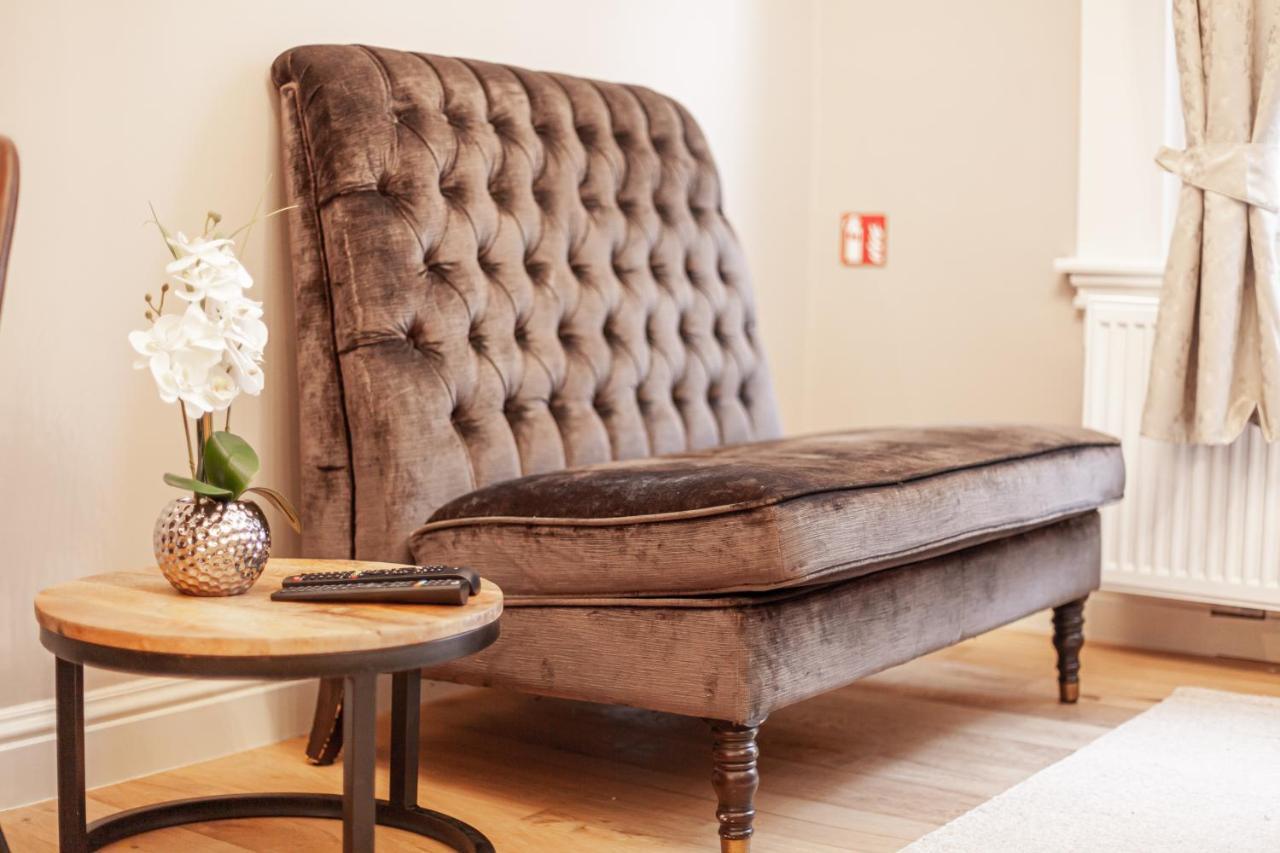 Luxury Suites Palace By Rikas Hotels アントウェルペン エクステリア 写真