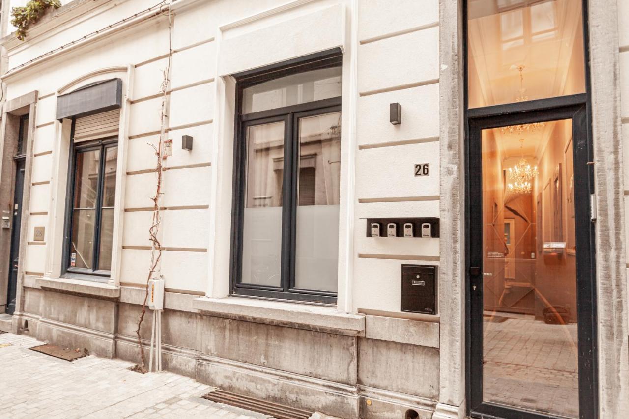 Luxury Suites Palace By Rikas Hotels アントウェルペン エクステリア 写真
