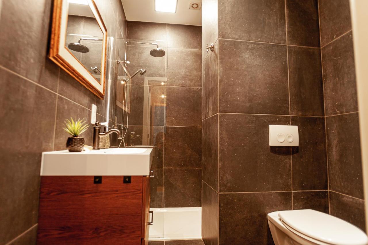 Luxury Suites Palace By Rikas Hotels アントウェルペン エクステリア 写真